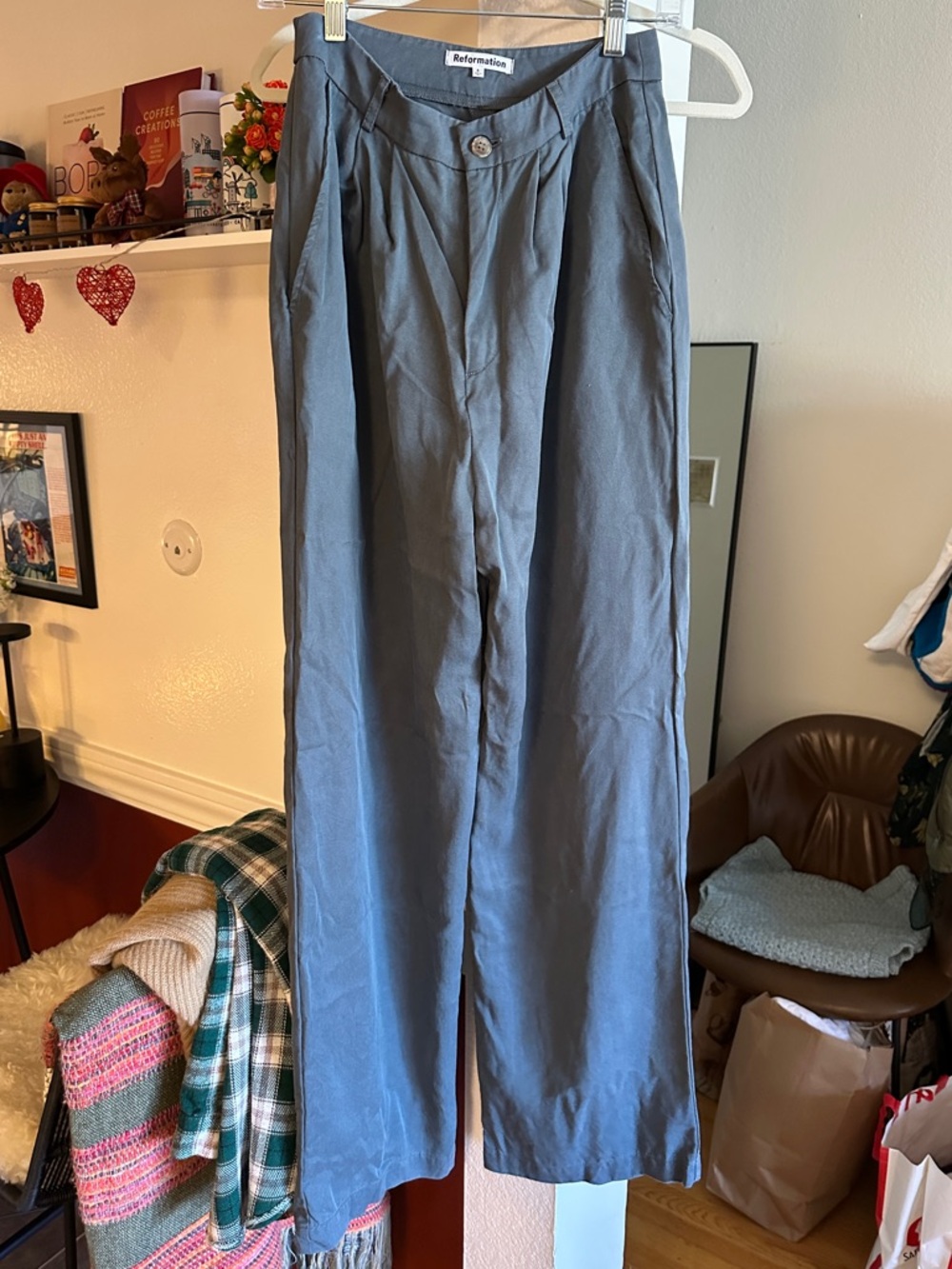 Reformation - Mason pants in Slate Blue